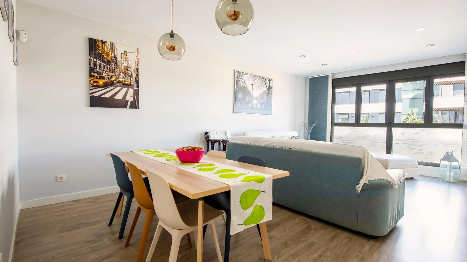 Apartment Suite Home Los Alamos Sol, Playa Y Golf , Parking&Wifi Torremolinos